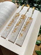 Load image into Gallery viewer, Angelic Resin Bookmarks
