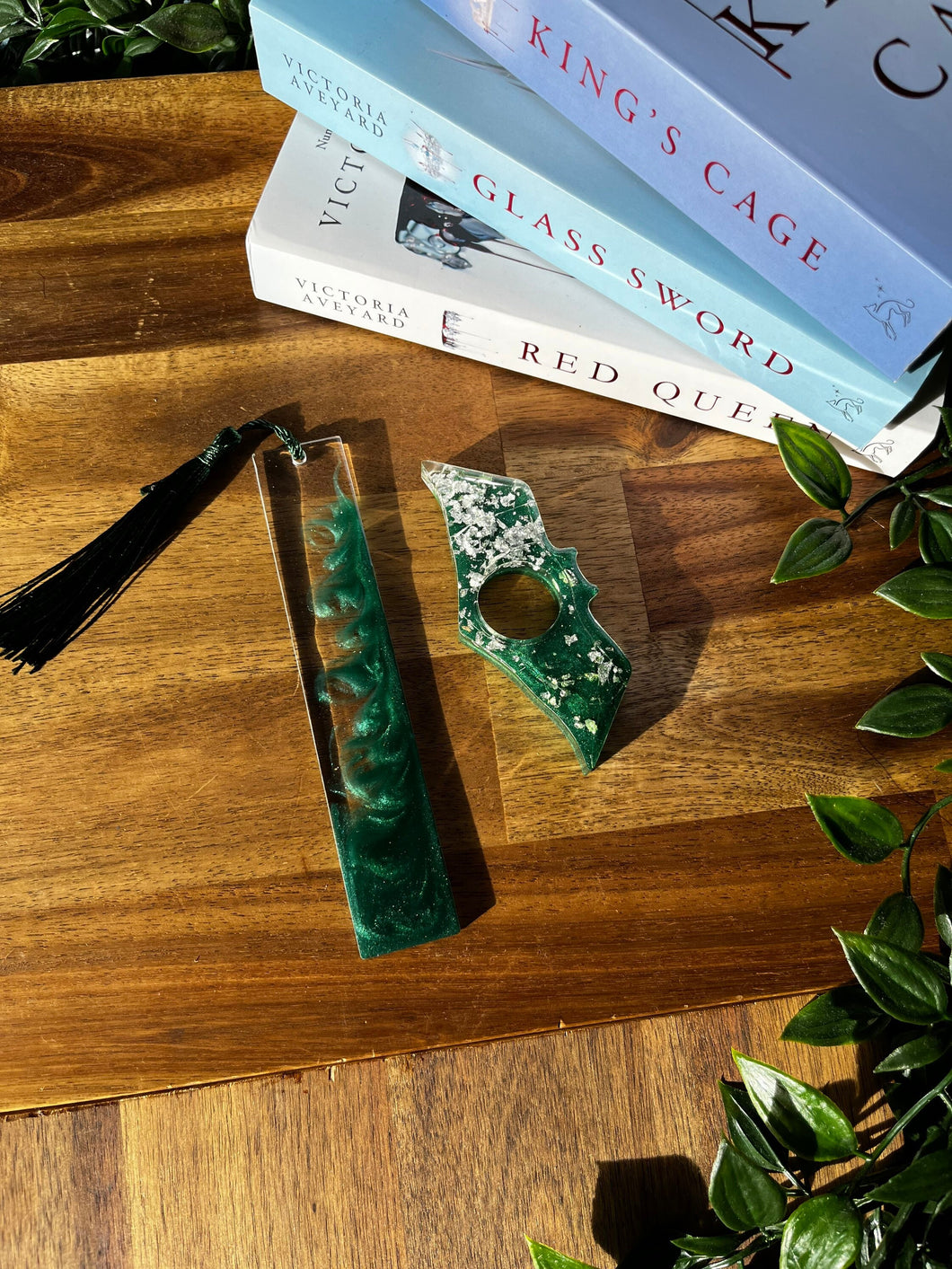 SET Forrest Green Bookmark & page holder