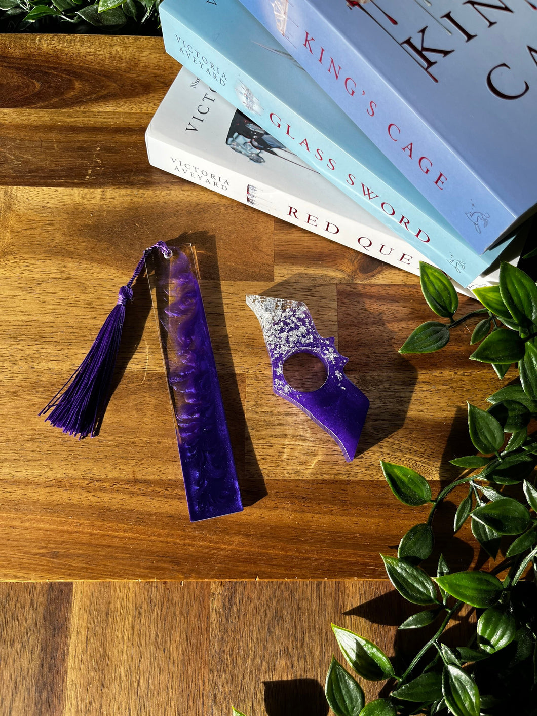 SET Plumb Purple Bookmark & page holder