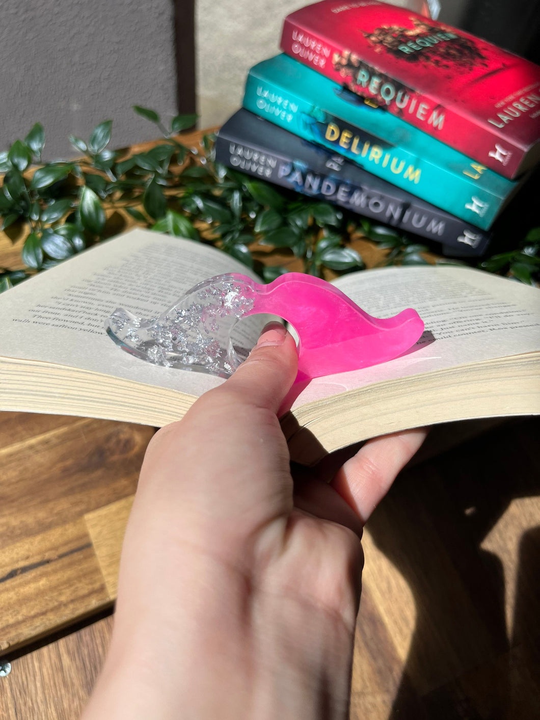 Bright Pink Resin page holders